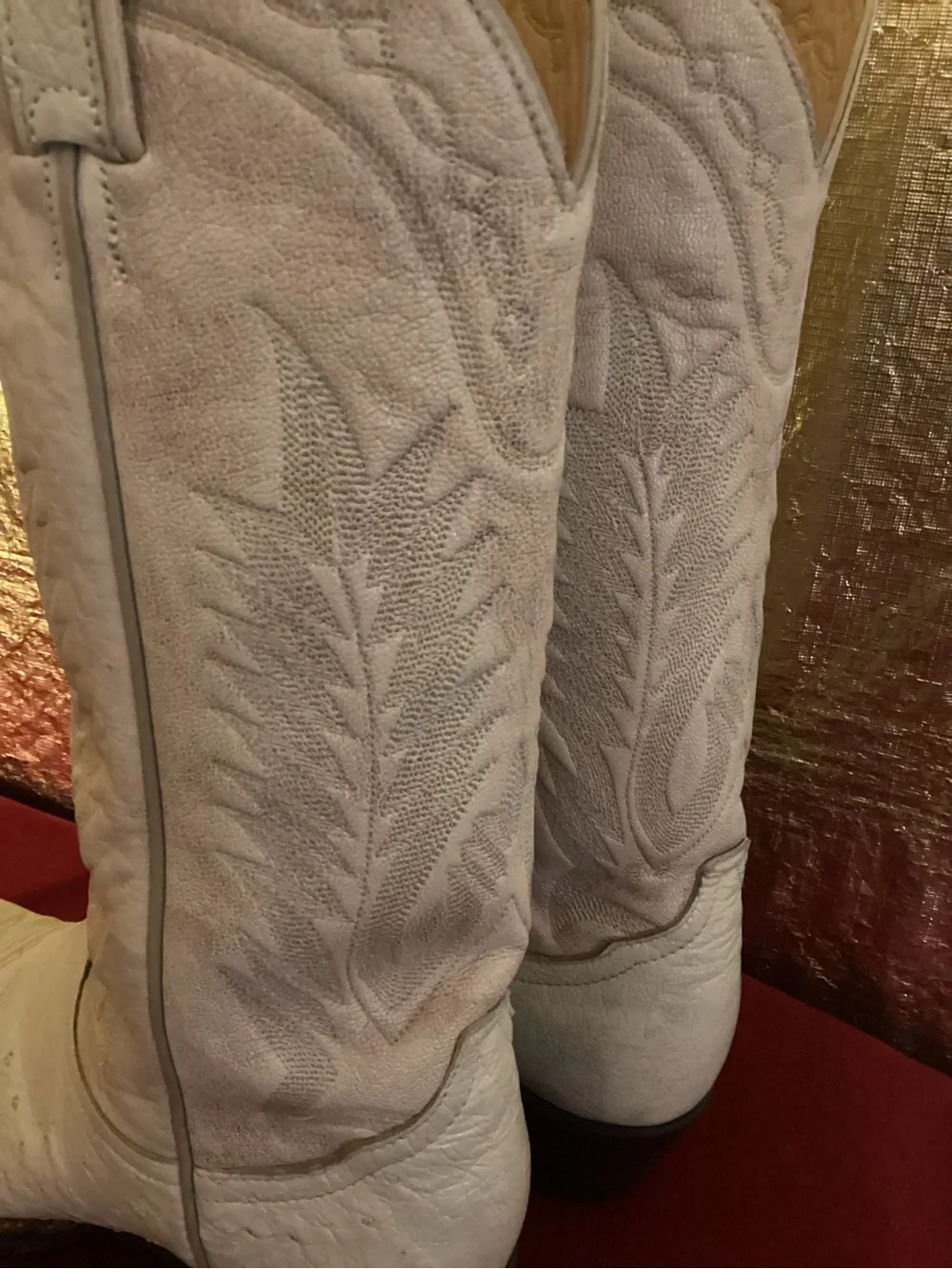 Tony Lama Cream full quill exotic ostrich Heeled Cowboy Boots